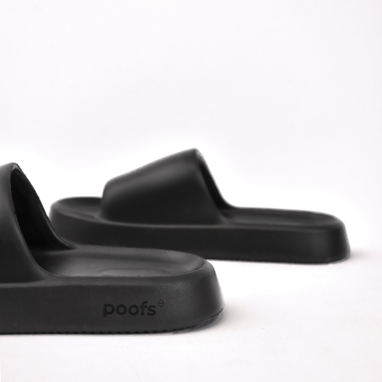 Poofs Classic Ease